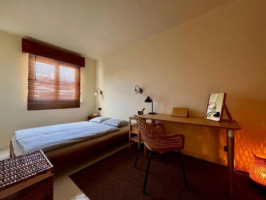 In The Port Of Fuentes Apartment *